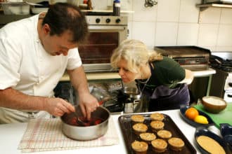 Philippe Wavrin undervisar i matlagning