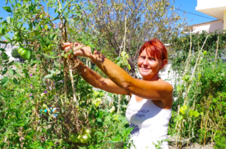 Malin räddar livet på katter på Rhodos
