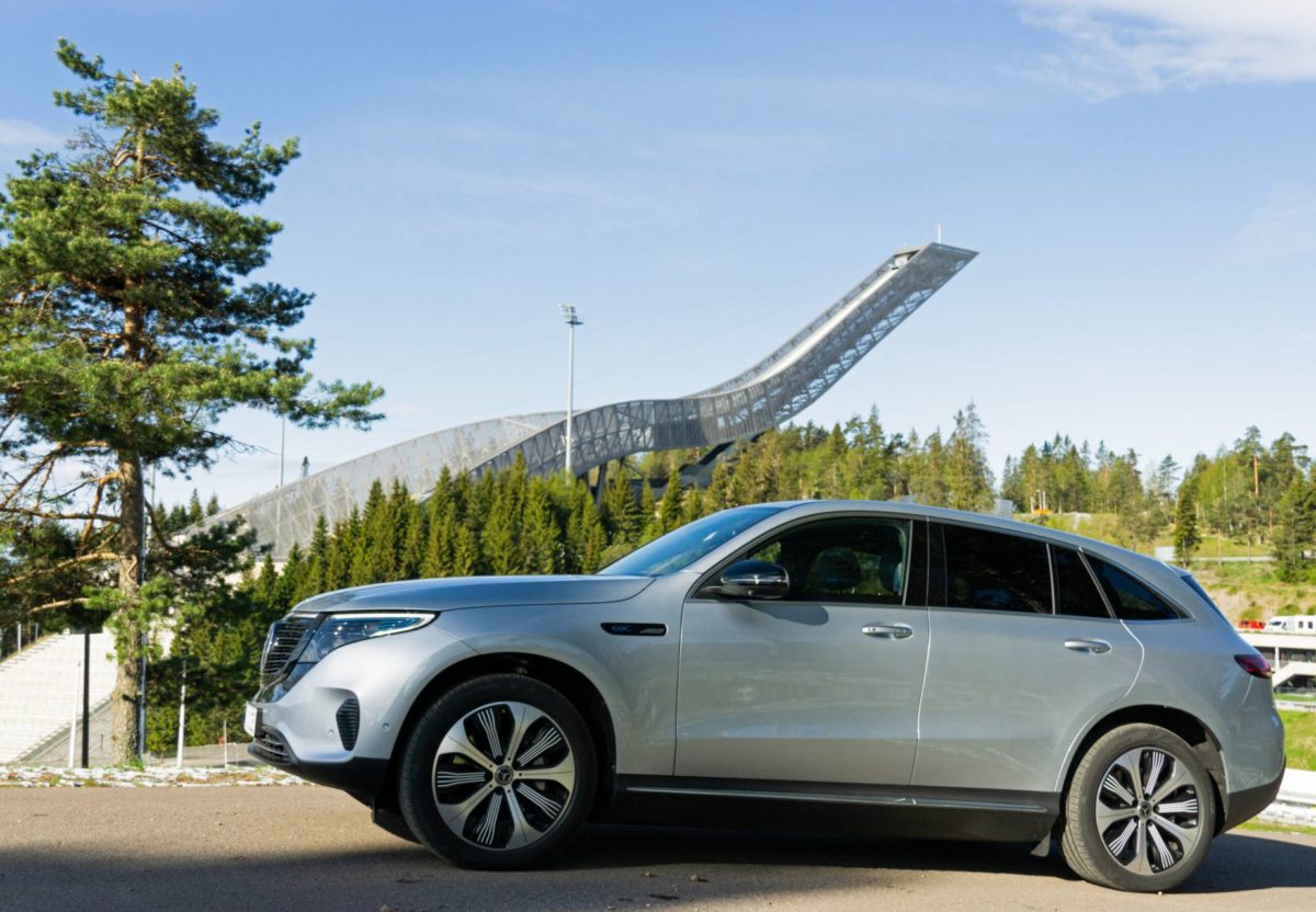 Mercedes vid Holmenkollen