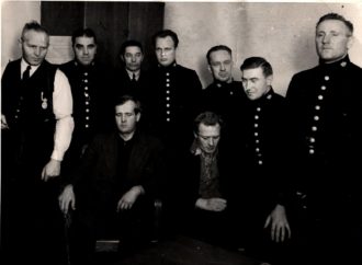 Bildsköne Bengtsson och Tatuerade Johansson tillfångatagna