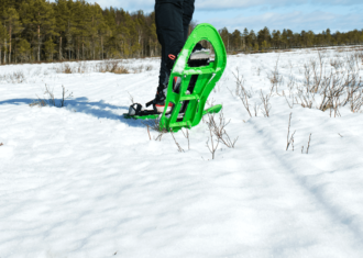 Person ute på snöskor