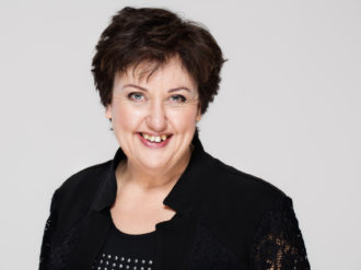 Läs om Babben Larsson och hur hon blev fri från sockerberonde.